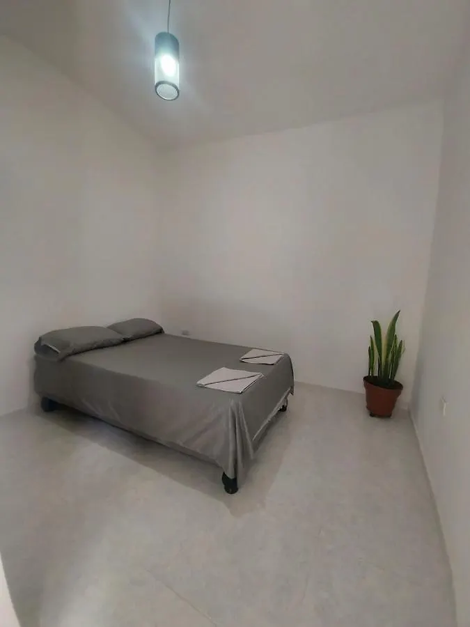 Dulcey Hostal Cali